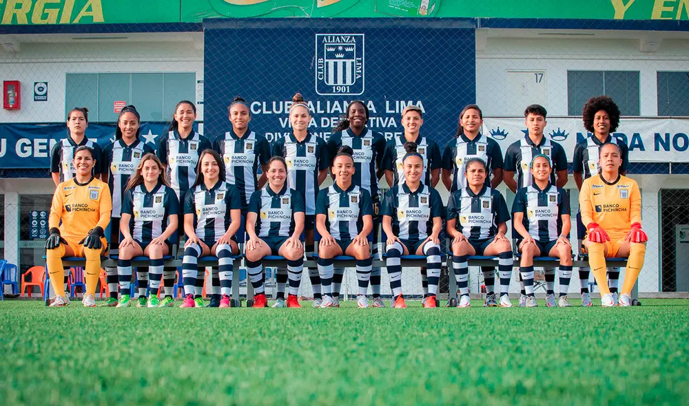 El plantel blanquiazul compuesto por 19 futbolistas para la Copa Libertadores Femenina 2021. Foto: Alianza Lima Femenino