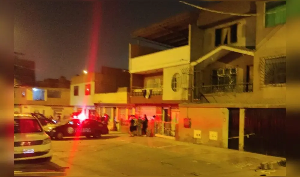 El hecho se registró en la cuadra uno del jirón José Playa, urbanización Chacra Cerro, Comas. Foto: Whatsapp LR