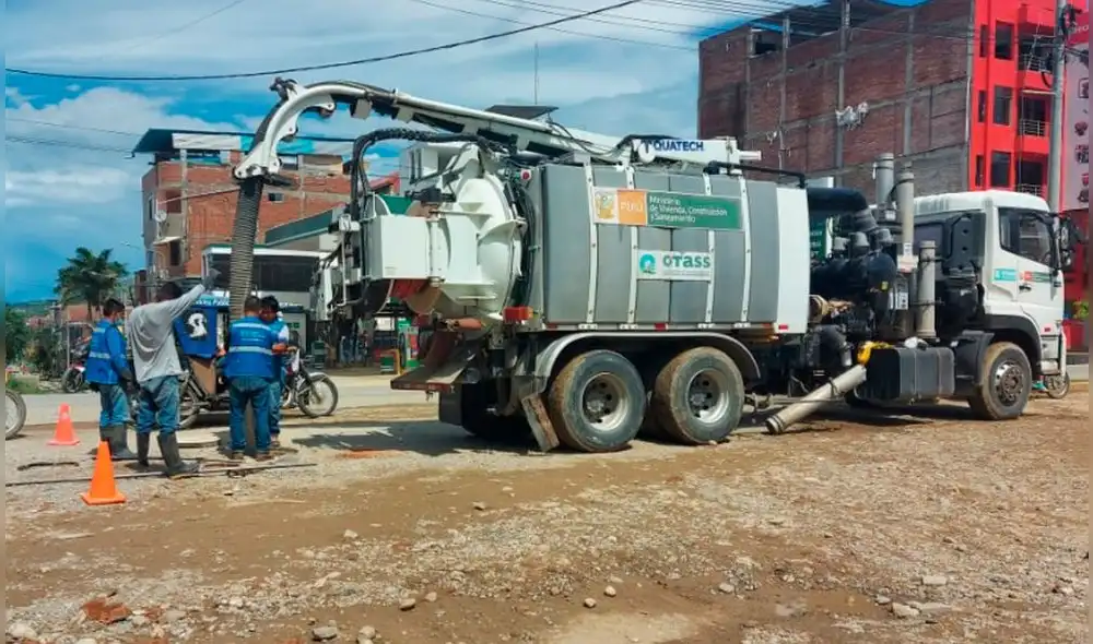 Las lluvias que se reportaron por unas cinco horas en esta ciudad perjudicaron el funcionamiento del sistema de alcantarillado. Foto: Otass