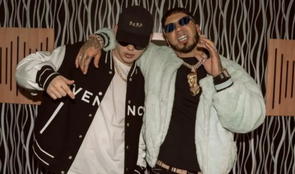 Bizarrap y anuel en una music session