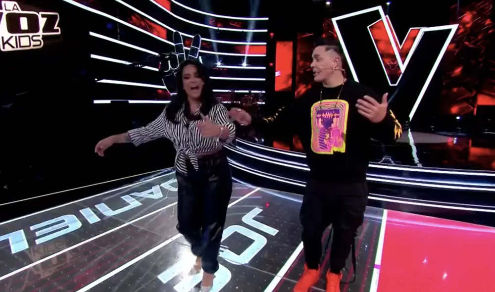 Daniela Darcourt y Joey Montana celebraron la música peruana al ritmo de un buen huayno. Foto: captura Latina.