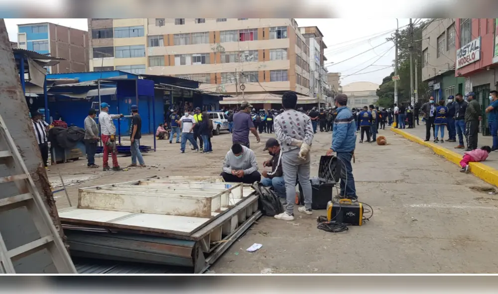 La MPCH cutiliza parte d ela vía pública para