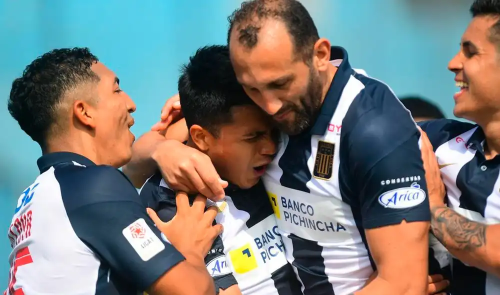 Los íntimos anunciaron que diez futbolistas del plantel dieron positivo para COVID-19. Foto: Liga de Fútbol Profesional