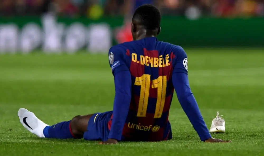 Ousmane Dembélé logró debutar en la presente temporada ante el Dinamo Kiev, pero se lesionó. Foto: AFP