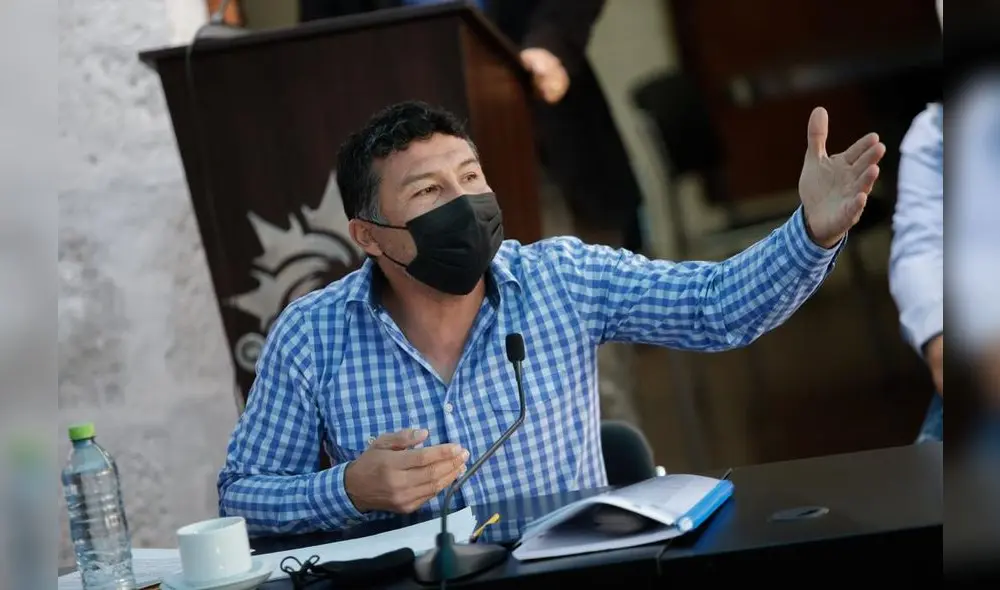 Ysrael Zúñiga asumió cargo pese a críticas de sus pares en el Consejo. Foto: Rodrigo Talavera / La República Ysrael Zúñiga asumió cargo pese a críticas de sus pares en el Consejo. Foto: Rodrigo Talavera / La República