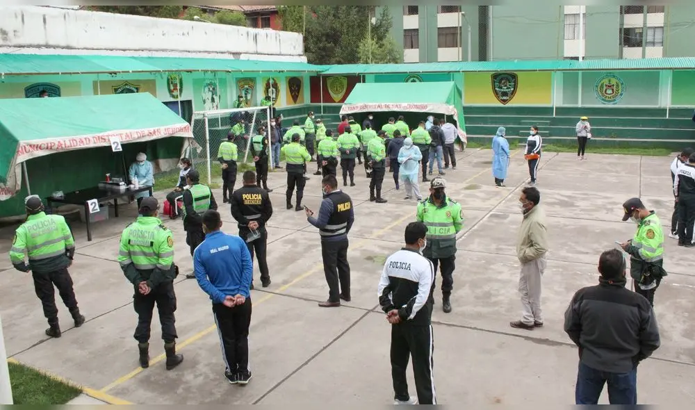 Agentes de la Policía en Cusco serán evaluados. Foto: La República Agentes de la Policía en Cusco serán evaluados. Foto: La República