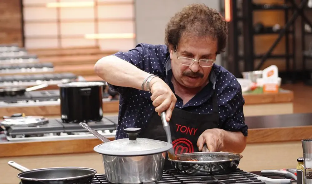 El comediante falló en el reto para salvarse de la eliminación. Foto: Instagram MasterChef Celebrity México El comediante falló en el reto para salvarse de la eliminación. Foto: Instagram MasterChef Celebrity México