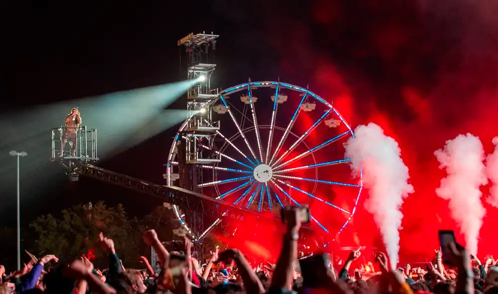 Los sobrevivientes describieron caóticas escenas, con personas aplastadas y otras luchando por respirar. Foto: AFP Los sobrevivientes describieron caóticas escenas, con personas aplastadas y otras luchando por respirar. Foto: AFP