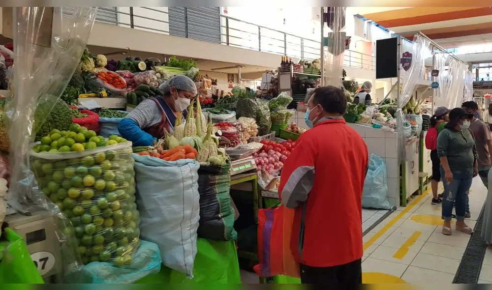 En la última semana, los precios de productos no sufrieron incremento en mercado de Cerro Colorado. Foto: La República
