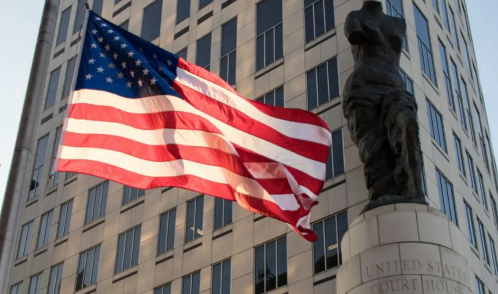 ¿Piensas en viajar a Estados Unidos? Recuerda que debes cumplir con las dosis autorizadas de la vacuna con la que te inmunizaron. Foto: AFP