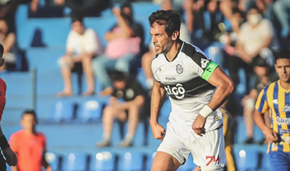 Olimpia derrota a Luqueño 2-0 por la jornada 15 de la liga paraguaya. Foto: Club Olimpia Olimpia derrota a Luqueño 2-0 por la jornada 15 de la liga paraguaya. Foto: Club Olimpia