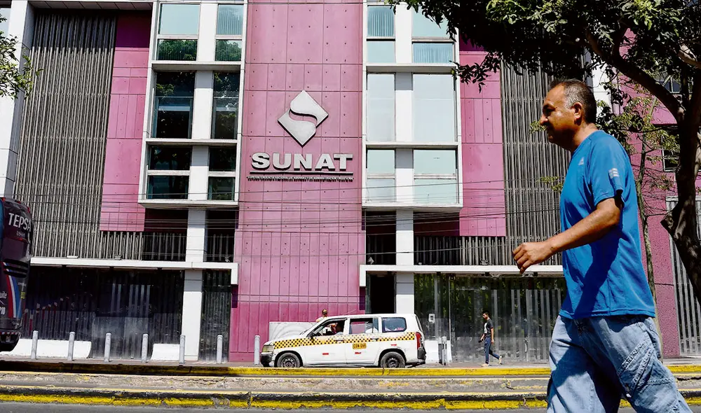 Sunat. Según el MEF, la reforma tributaria busca lograr S/ 12 mil millones adicionales al año. Foto: La República Sunat. Según el MEF, la reforma tributaria busca lograr S/ 12 mil millones adicionales al año. Foto: La República