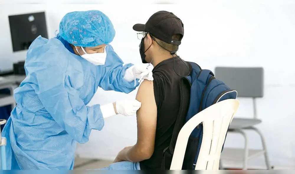 La región Arequipa se encuentra en el quinto lugar a nivel nacional en vacunación. Foto: La República