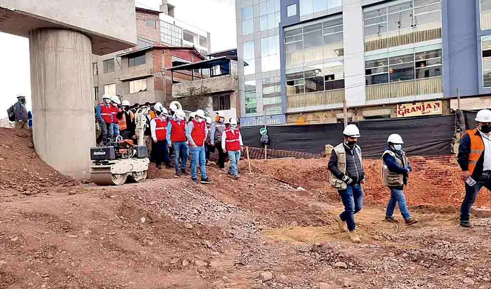 Expediente técnico de la Vía Expresa tiene fallas que provocan retraso en obra. Foto: La República Expediente técnico de la Vía Expresa tiene fallas que provocan retraso en obra. Foto: La República