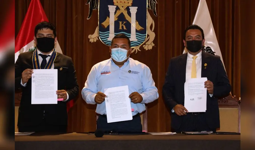 Representantes de la comuna y la Beneficencia firmaron convenio. Foto: MPT Representantes de la comuna y la Beneficencia firmaron convenio. Foto: MPT