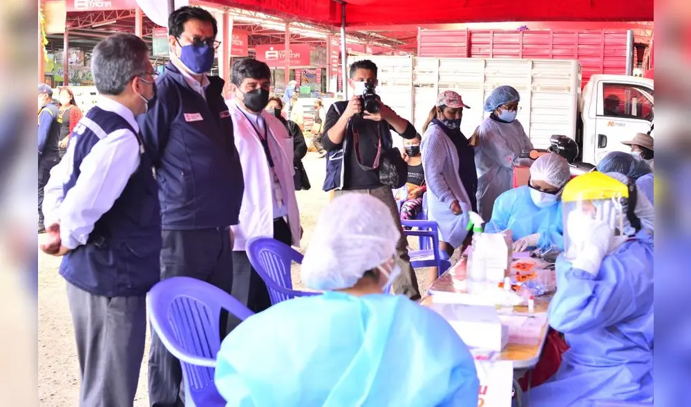 Vacunación en Tacna: en diciembre el 85% de la población tendría las dos dosis. Foto: La República Vacunación en Tacna: en diciembre el 85% de la población tendría las dos dosis. Foto: La República