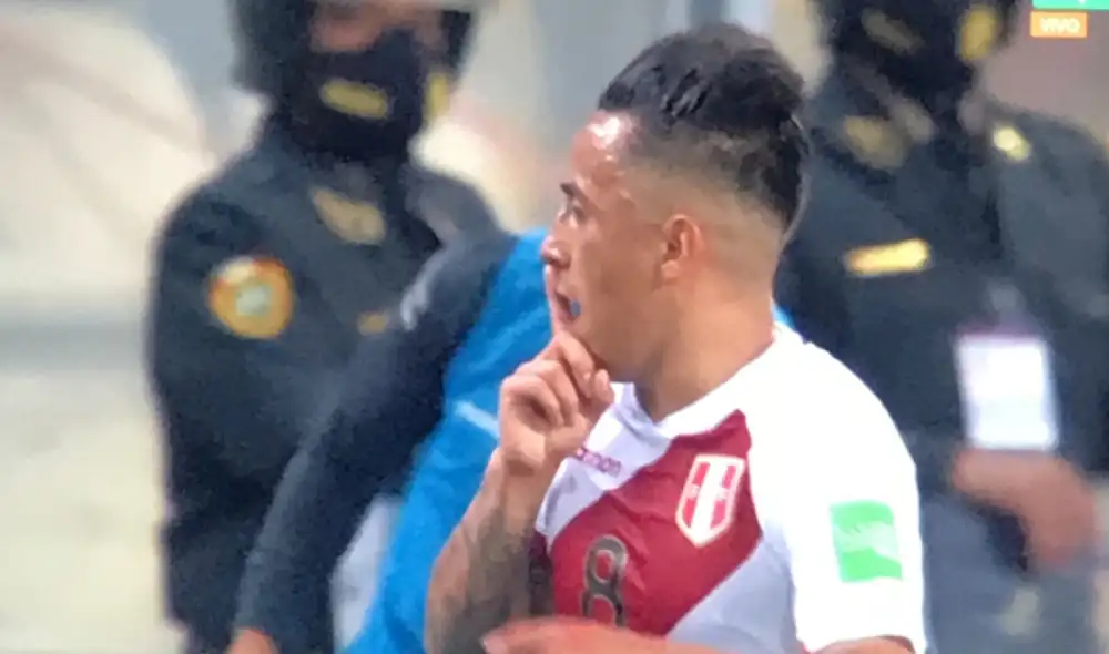 Cueva fue criticado por la derrota ante Bolivia en La Paz. Captura: Movistar Deportes.