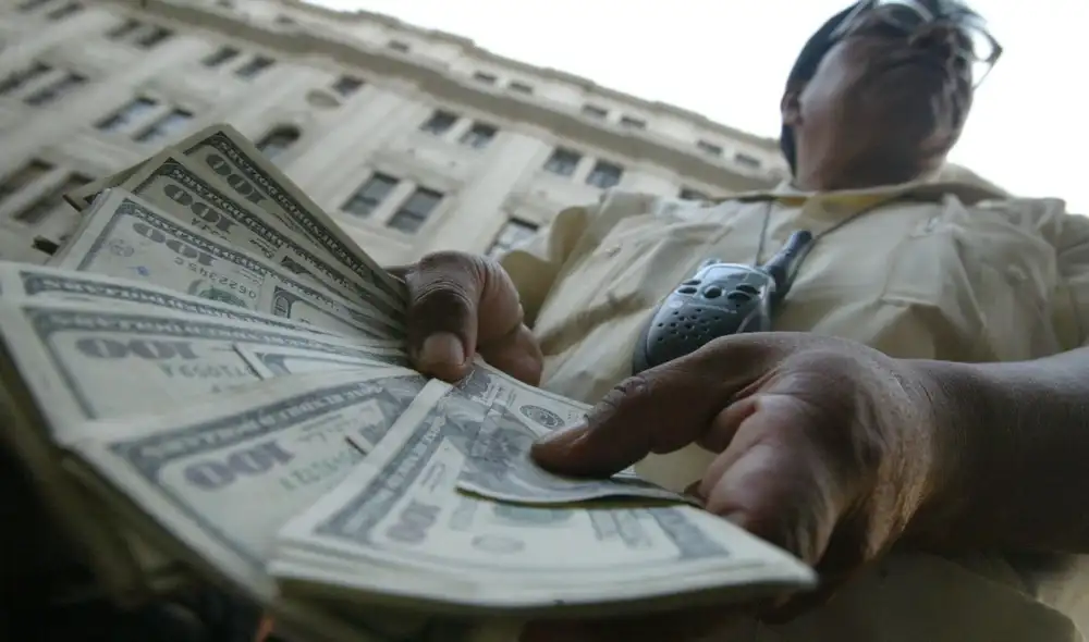 Conoce cuál es el precio del dólar en Perú hoy, sábado 13 de noviembre de 2021. Foto: Andina