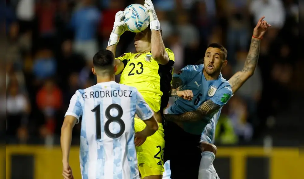 Emiliano Martínez lleva cinco partidos consecutivos sin recibir goles por Eliminatorias Qatar 2022. Foto: ESPN Emiliano Martínez lleva cinco partidos consecutivos sin recibir goles por Eliminatorias Qatar 2022. Foto: ESPN