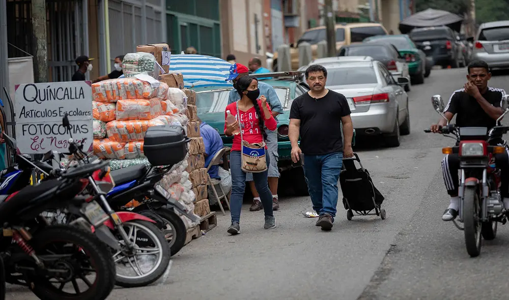 La tasa oficial del BCV ya fue fijada hasta el lunes 15 de noviembre de 2021. Foto: EFE La tasa oficial del BCV ya fue fijada hasta el lunes 15 de noviembre de 2021. Foto: EFE