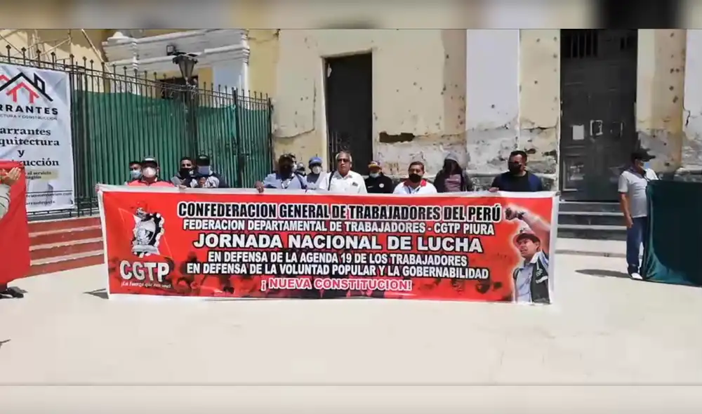 Dirigentes de sindicatos del sector público y privado participaron del plantón en Piura. Foto: Expresión Libre Magazine Dirigentes de sindicatos del sector público y privado participaron del plantón en Piura. Foto: Expresión Libre Magazine