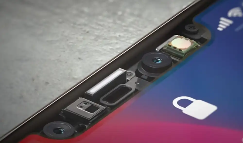 Ahora podrás reparar la pantalla de tu iPhone 13 en cualquier tienda de reparación sin perder el Face ID. Foto: Noticiast