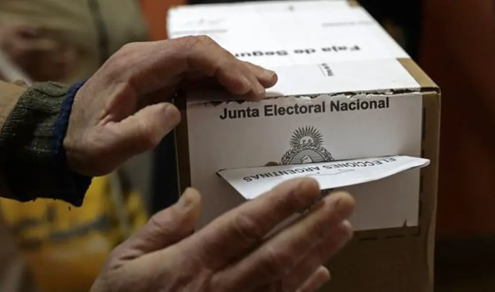 Las autoridades de mesa son responsables del control en las elecciones. Foto: AFP Las autoridades de mesa son responsables del control en las elecciones. Foto: AFP