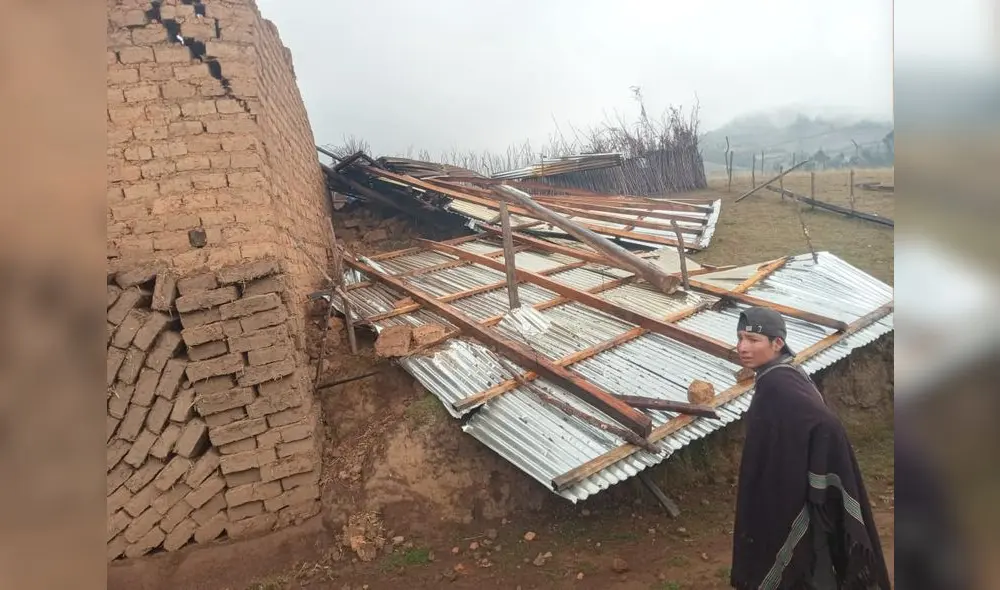 Una de las casas que resultó destruida producto de los vientos de gran intensidad. Foto: Zacarías Gómez Una de las casas que resultó destruida producto de los vientos de gran intensidad. Foto: Zacarías Gómez