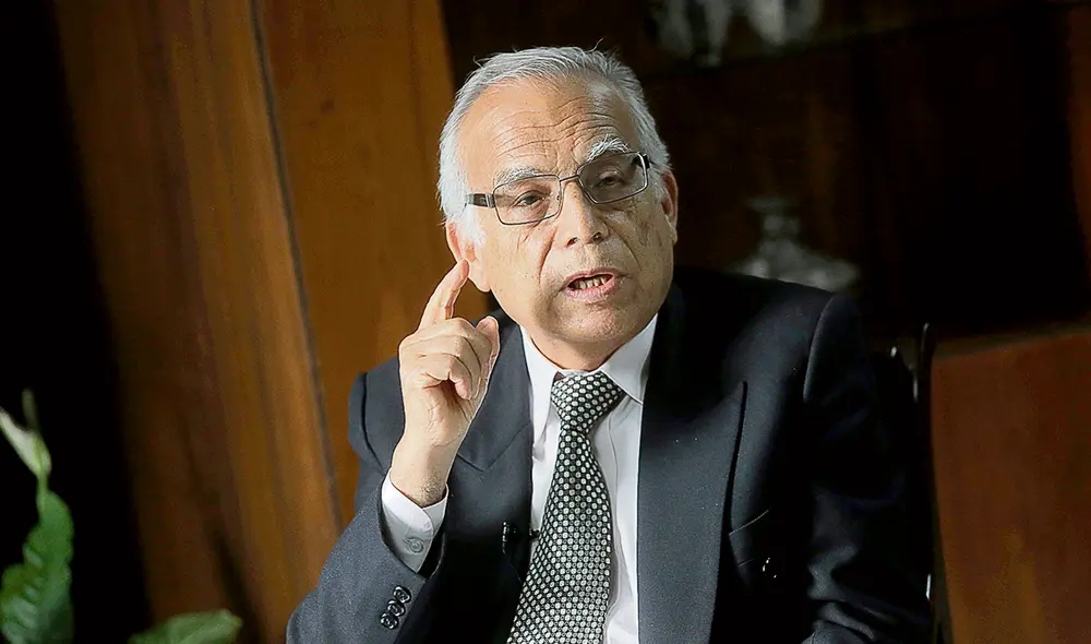 Minjus. Aníbal Torres tiene agudas diferencias con el director del BCRP, Julio Velarde. Foto: Gerardo Marín/La República