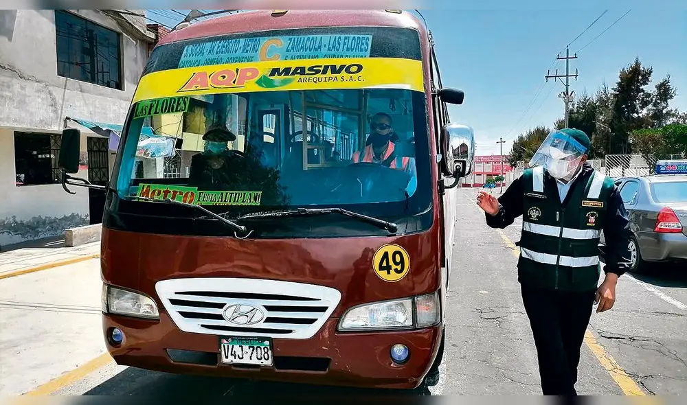 Vigilancia. Choferes y cobradores deberán tener vacunas. Municipio fiscalizará. Foto: La República