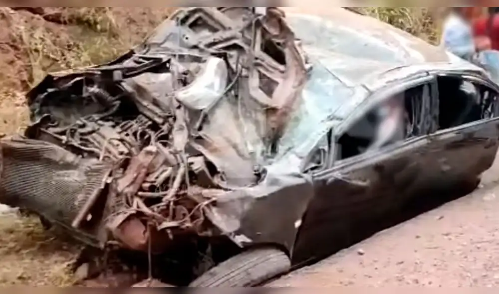 En la escena del accidente de tránsito se observó botellas de cerveza rotas, lo que reforzaría la versión de los testigos. Foto: captura de video de ADN Perú