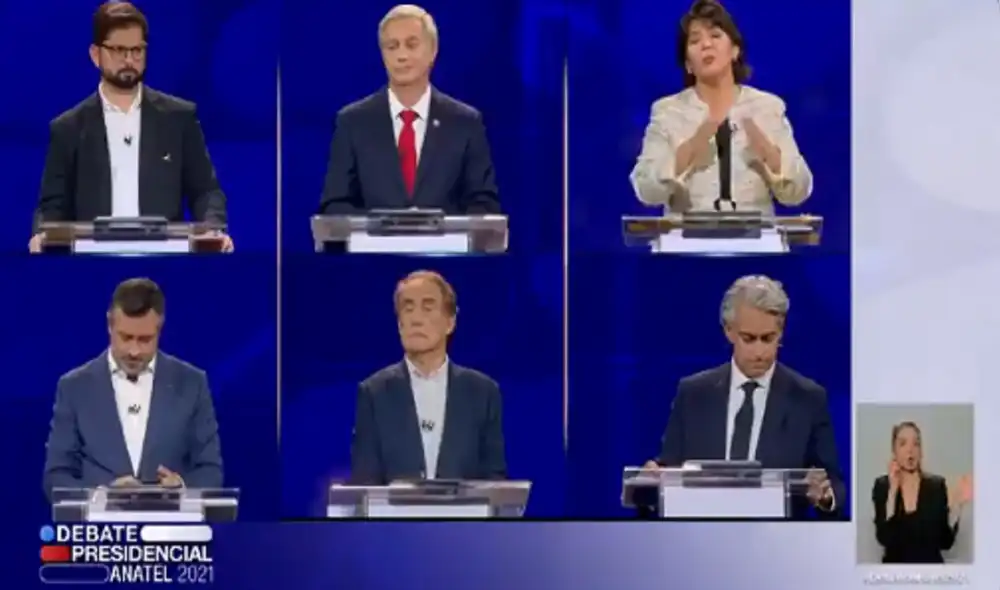 Seis de los siete candidatos a la presidencia de Chile se dieron cita para debatir propuestas en el último debate televisivo, de cara a los próximos comicios electorales del 21 de noviembre. Foto: captura de CNN Chile