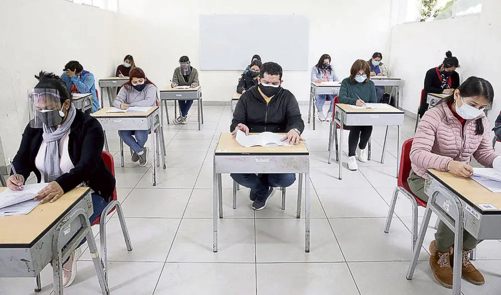 El examen. Según el Minedu, en el 99,6% de locales donde se aplicó la prueba no se reportó ningún incidente. Foto: difusión