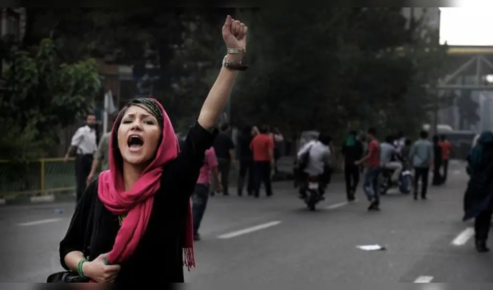 La nueva ley también limita el recurso al aborto, actualmente legal en Irán. Foto: Getty images vía AFP