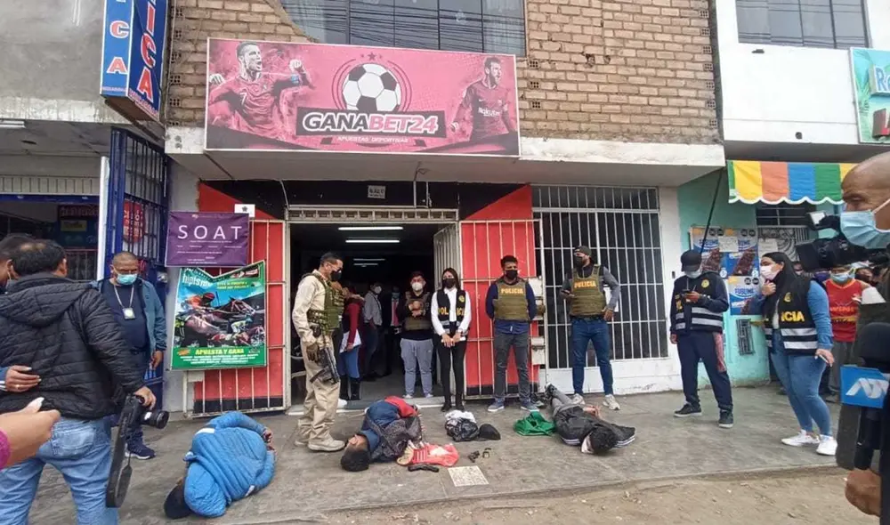 Un peruano y dos extranjeros fueron capturados por la PNP. Foto: Jessica Merino/URPI-LR