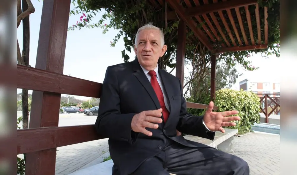 Luis Moncada dijo que el Colegio de Ingenieros debe ser líder de opinión. Foto: J. Mendoza/La República Luis Moncada dijo que el Colegio de Ingenieros debe ser líder de opinión. Foto: J. Mendoza/La República