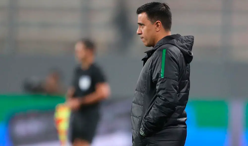 César Farías asumió el mando de Bolivia en 2019. Foto: EFE