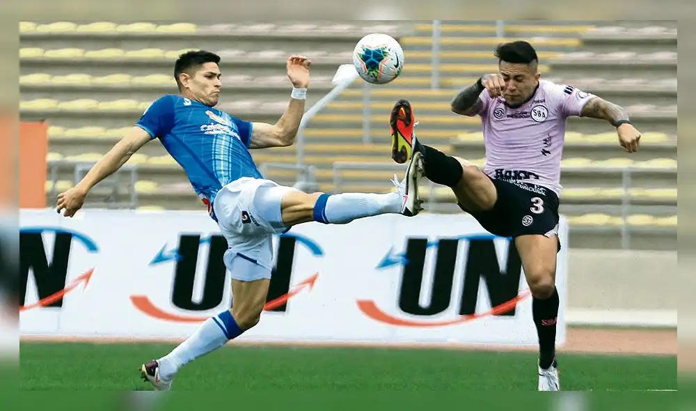 Defensor Paolo Fuentes. Foto: Liga 1 Defensor Paolo Fuentes. Foto: Liga 1