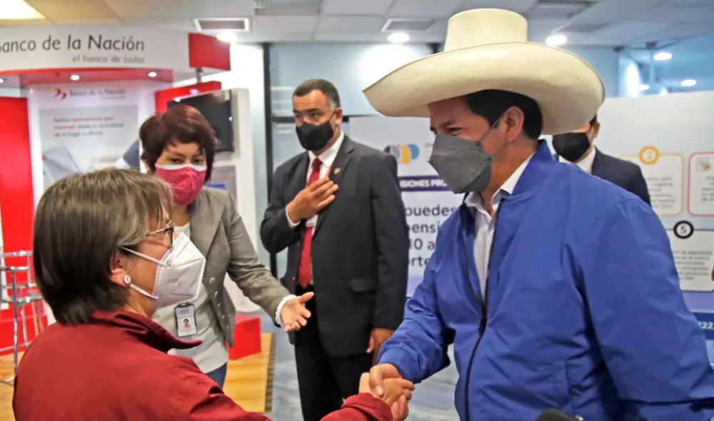 ONP. El acto con la presencia del presidente Pedro Castillo; la jefa del Gabinete Ministerial, Mirtha Vásquez, y el ministro de Economía y Finanzas, Pedro Francke. Foto: Presidencia del Perú