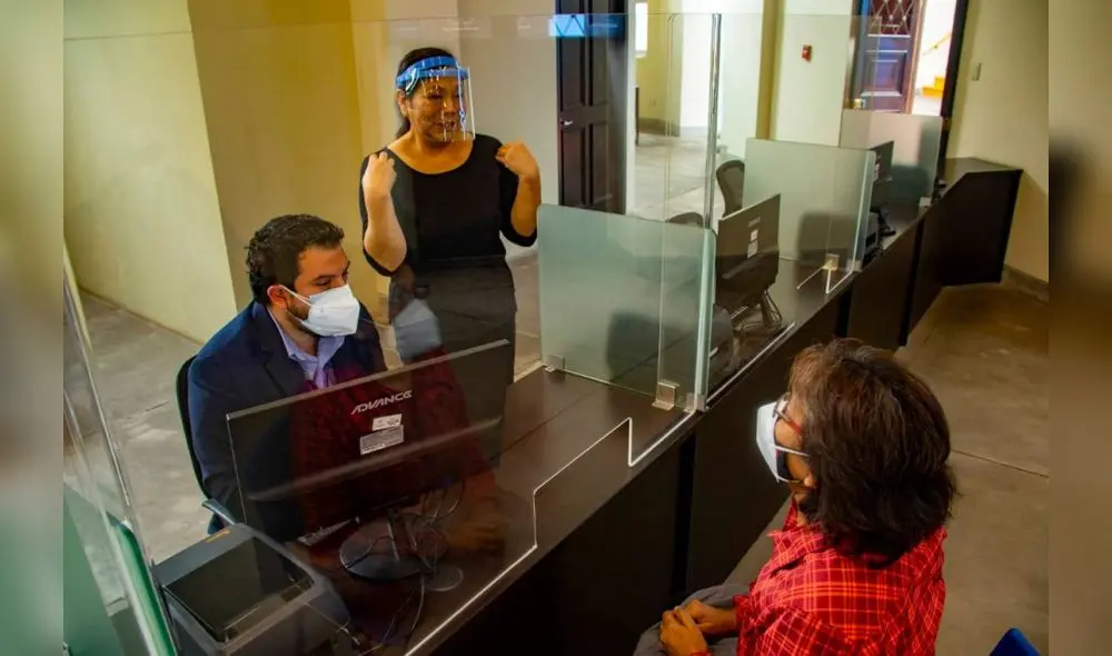 La Municipalidad de Lima indicó que también se brindan actividades virtuales para usuarios con discapacidad auditiva. Foto: MML La Municipalidad de Lima indicó que también se brindan actividades virtuales para usuarios con discapacidad auditiva. Foto: MML