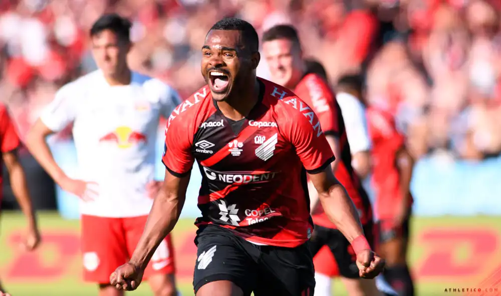 Paranaense logró su segunda Copa Sudamericana tras vencer a Bragantino. Foto: Twiter Athletico Paranaense