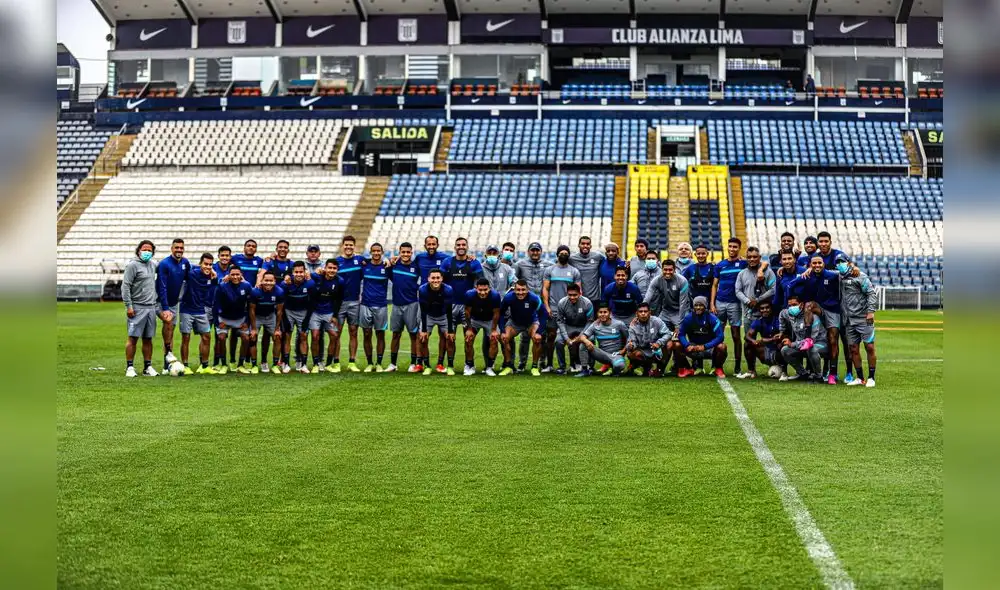 Alianza Lima y Sporting Cristal jugarán la primera final de la Liga 1 este domingo 21 de noviembre. Foto: @ClubALoficial