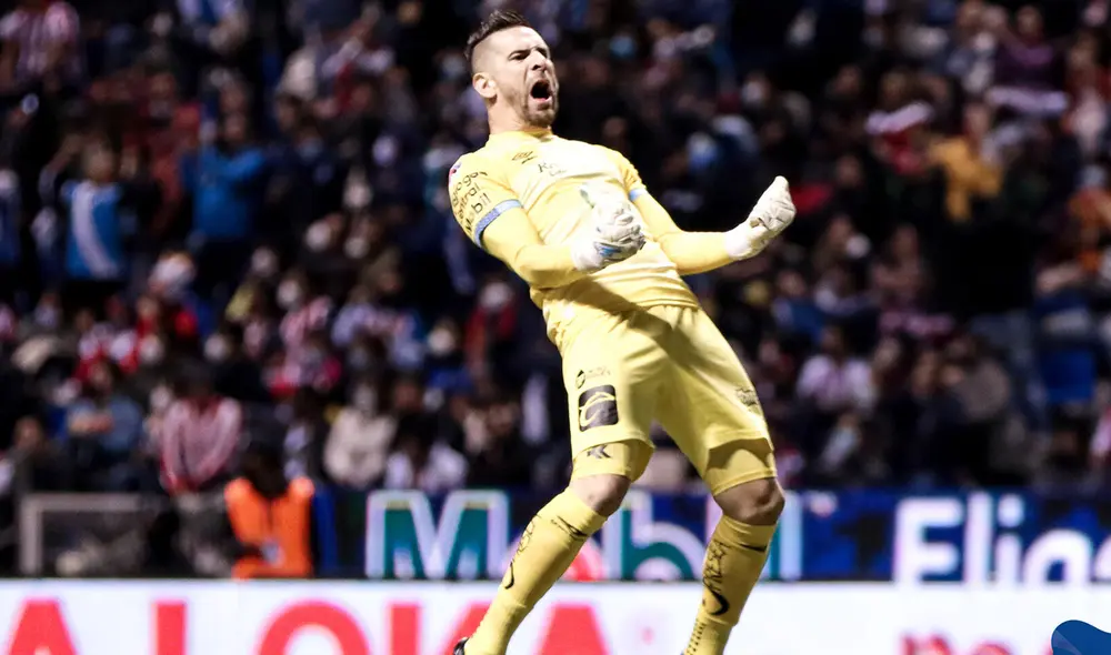 El portero paraguayo fue el héroe del partido. Foto: Twitter Club Puebla El portero paraguayo fue el héroe del partido. Foto: Twitter Club Puebla