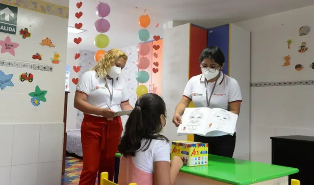 El Mimp, a través del Inabif, brinda una asistencia económica de 200 soles de manera bimensual a 15.802 niños, niñas y adolescentes en situación de orfandad por COVID-19. Foto: Mimp