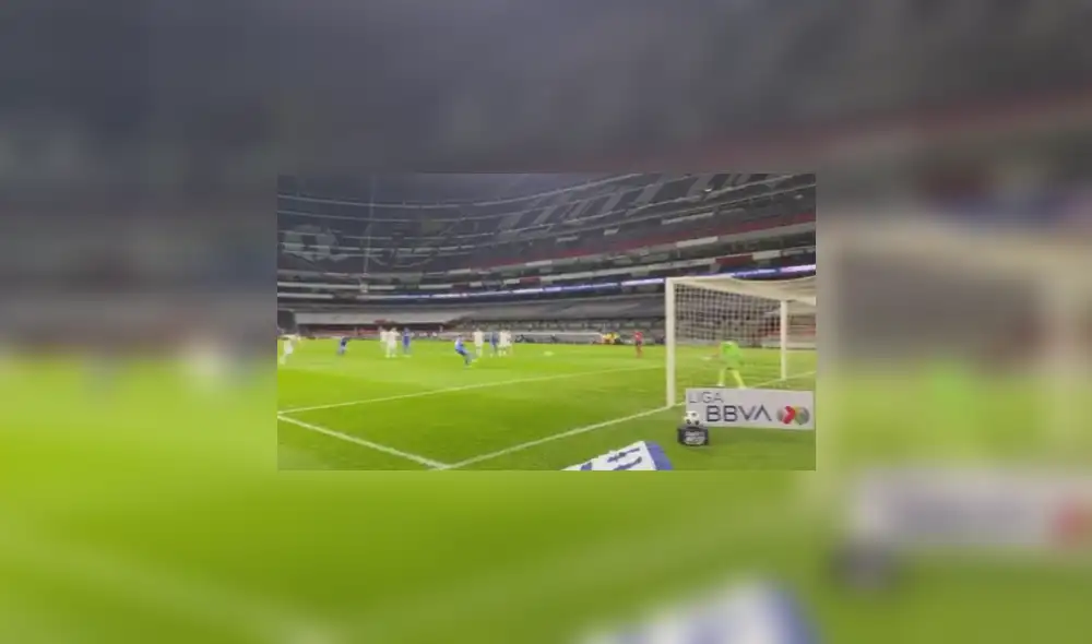 Yoshimar Yotún anotó al minuto 32 el 1-2 para Cruz Azul. Foto: Captura TUDN
