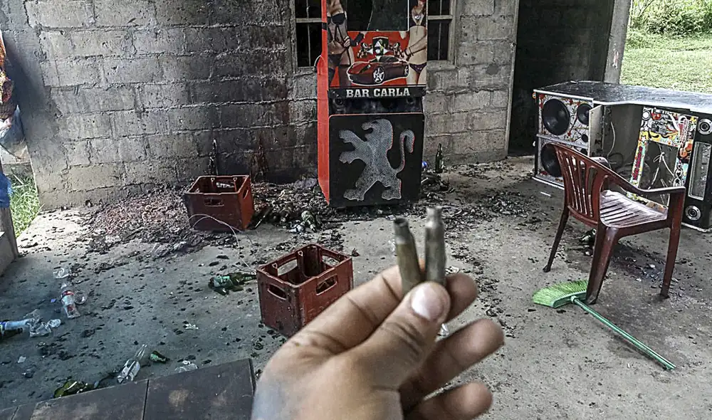 Escenario brutal. El alcalde de Vizcatán del Ene, Alejandro Atao Guerreros, fue el primero en avisar a su partido Fuerza Popular sobre la masacre del MPCP que se cobró 16 vidas. Foto: Aldair Mejía/La República