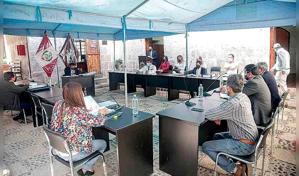 Espera. Consejeros se reunirán esta semana para definir reemplazo temporal en gobernatura. Espera. Consejeros se reunirán esta semana para definir reemplazo temporal en gobernatura.