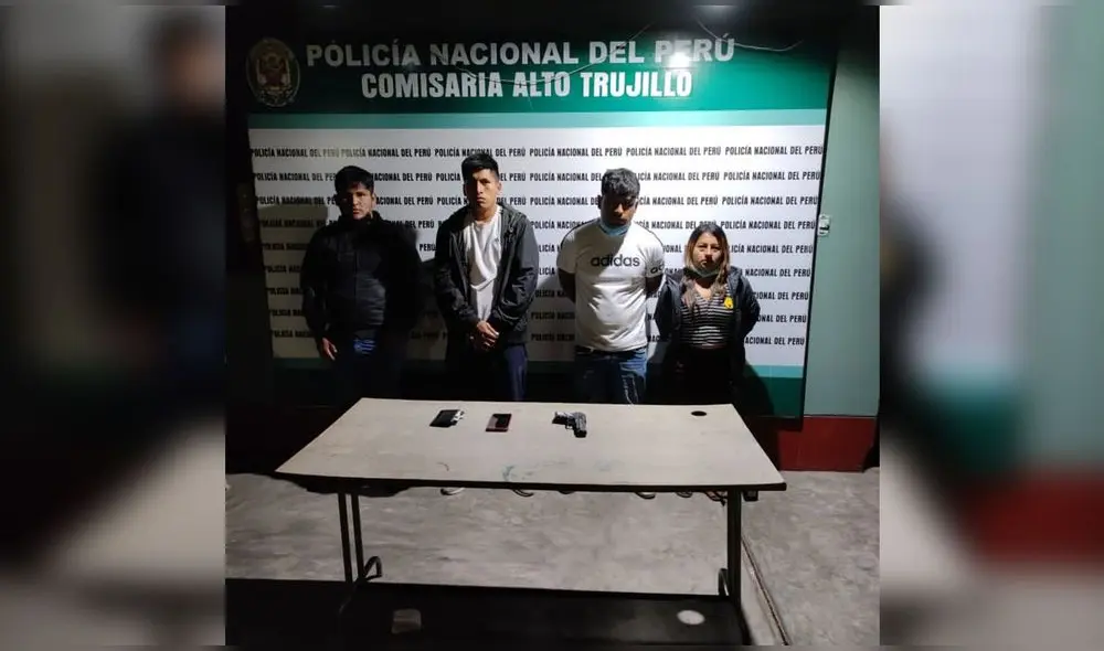 Presuntos miembros de Los Runrunes se desplazaban a bordo de un auto. Foto: PNP Presuntos miembros de Los Runrunes se desplazaban a bordo de un auto. Foto: PNP