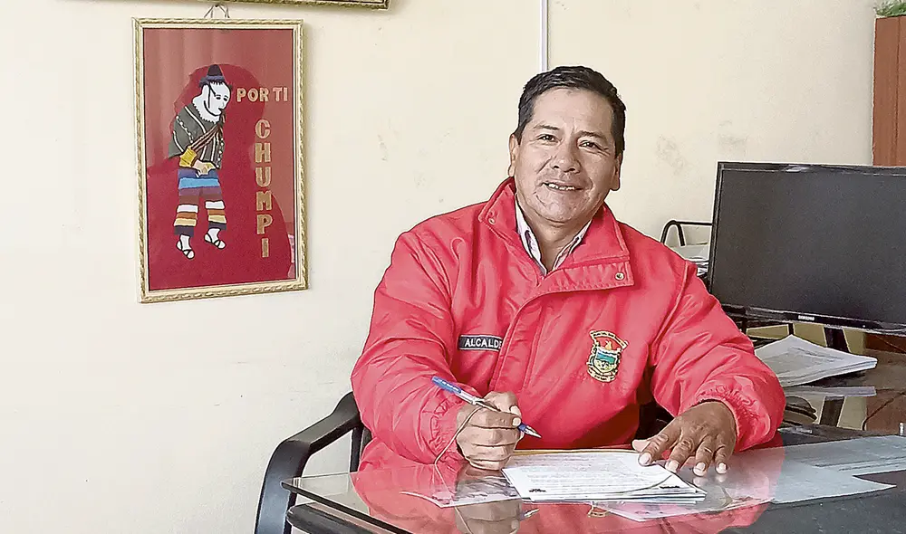 Posición. Adrián Geldres, alcalde de Chumpi, de la provincia de Parinacochas, Ayacucho. Foto: difusión