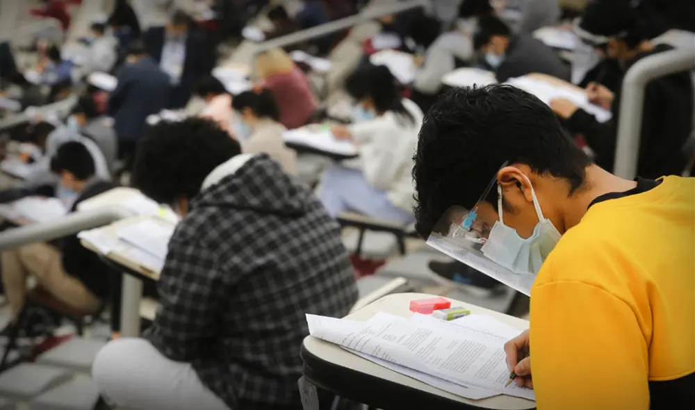 La ley beneficiará a los universitarios de entidades públicas y privadas. Foto: La República / Carlos Contreras